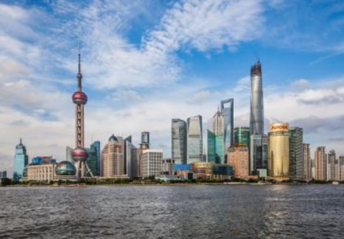 上海，国际大都市现代化之路的机遇与挑战
