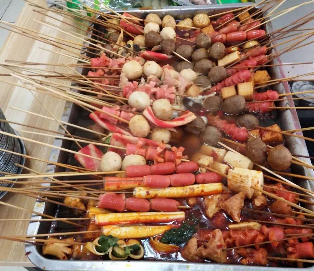 新疆，神秘多彩之土地探索