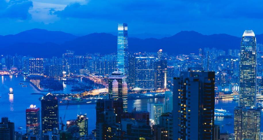 香港,致尊敬的听众朋友们